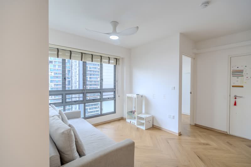 96 Dawson Road, 96 Dawson Road, 2 Bedrooms, 678 sqft, HDB Flat For Rent, by Brian Lee, 500219162 - Living Room - PropertyGuru.com.sg