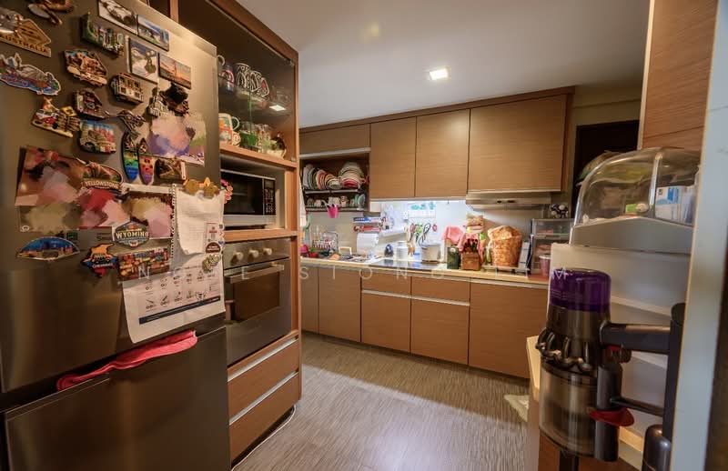 Maysprings, 2 Petir Road, 3 Bedrooms, 1,798 sqft, Apartment For Sale, by Ngee Siong Lim, 500219163 - Kitchen - PropertyGuru.com.sg