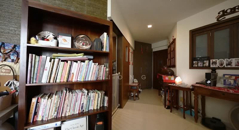Maysprings, 2 Petir Road, 3 Bedrooms, 1,798 sqft, Apartment For Sale, by Ngee Siong Lim, 500219163 - Corridor - PropertyGuru.com.sg