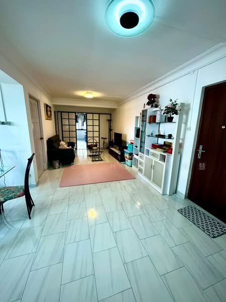 408 Serangoon Avenue 1, 408 Serangoon Avenue 1, 3 Bedrooms, 1,302 sqft, HDB Flat For Rent, by Rayne Chua 蔡美慧, 500219167 - DiningRoom - PropertyGuru.com.sg