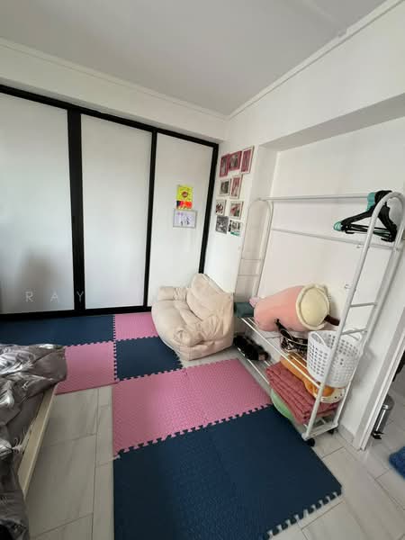 408 Serangoon Avenue 1, 408 Serangoon Avenue 1, 3 Bedrooms, 1,302 sqft, HDB Flat For Rent, by Rayne Chua 蔡美慧, 500219167 - Bedroom 3 - PropertyGuru.com.sg