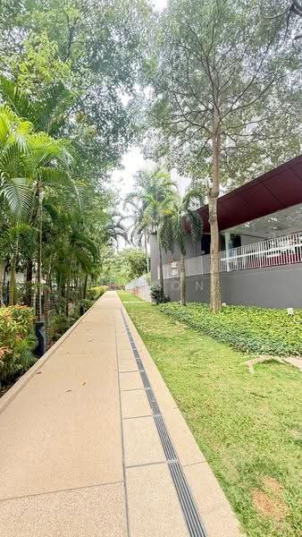 Sea Esta, 20 Pasir Ris Link, Pasir Ris / Tampines, 1 Bedroom, 581 sqft, Condominium For Sale, by Benson Liu, 500219171 - Exterior - PropertyGuru.com.sg
