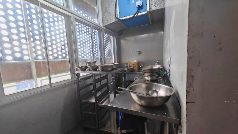 Mandai Foodlink, 5 Mandai Link, 2,572 sqft, Factory / Workshop (B2) For Sale, by Roy Chong, 500219177 - Kitchen - CommercialGuru.com.sg