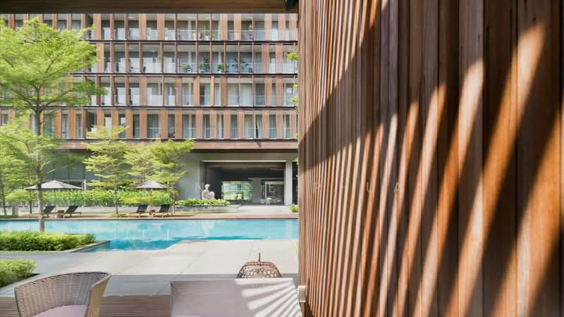 Hilltops, 99 Cairnhill Circle, 3 Bedrooms, 1,711 sqft, Condominium For Rent, by Denise Phua, 500219183 - Exterior - PropertyGuru.com.sg