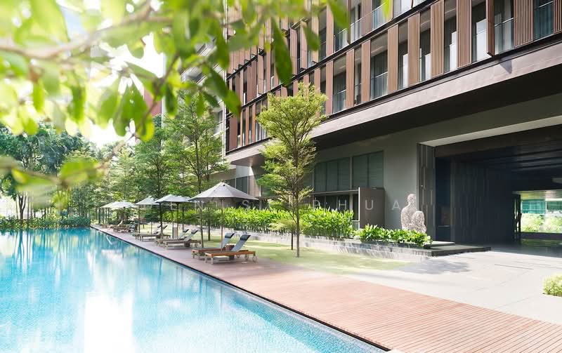 Hilltops, 99 Cairnhill Circle, 3 Bedrooms, 1,711 sqft, Condominium For Rent, by Denise Phua, 500219183 - Exterior - PropertyGuru.com.sg