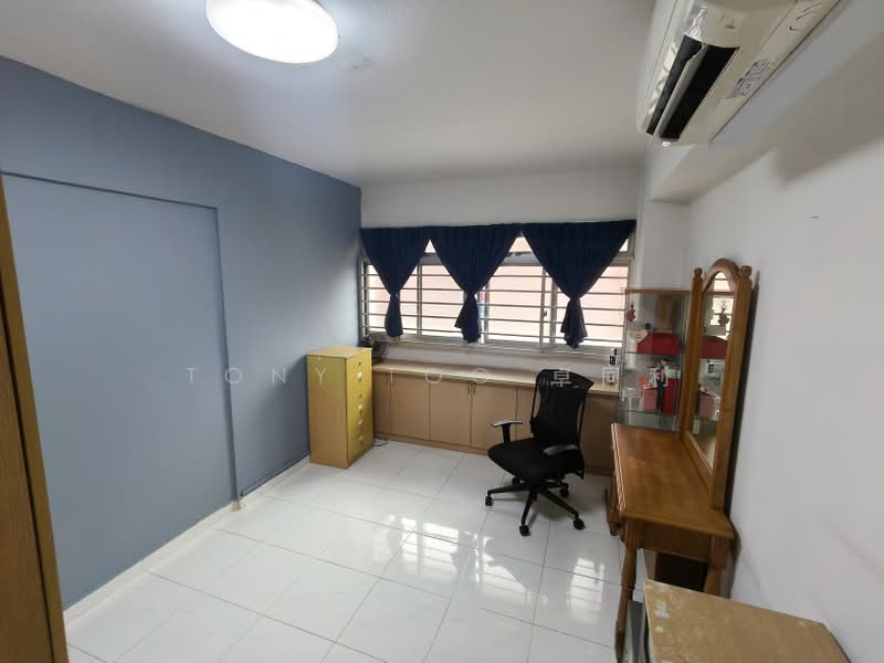 88 Redhill Close, 88 Redhill Close, 3 Bedrooms, 1,227 sqft, HDB Flat For Sale, by Tony Too 卓同利, 500219187 - Study - PropertyGuru.com.sg