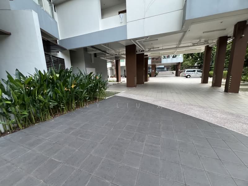Cardiff Residence, 103 Cardiff Grove, 2 Bedrooms, 775 sqft, Condominium For Sale, by Jenny Liu 刘俐妤, 500219202 - Ample car park lot - PropertyGuru.com.sg
