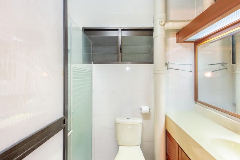 627 Bukit Batok Central, 627 Bukit Batok Central, 4 Bedrooms, 1,506 sqft, HDB Flat For Sale, by Queenie Ke, 500219203 - Bathroom - PropertyGuru.com.sg