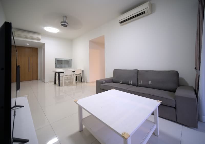 Bedok Residences, 18 Bedok North Drive, 2 Bedrooms, 1,550 sqft, Condominium For Sale, by Stanley Phua, 500219204 - Living Room - PropertyGuru.com.sg