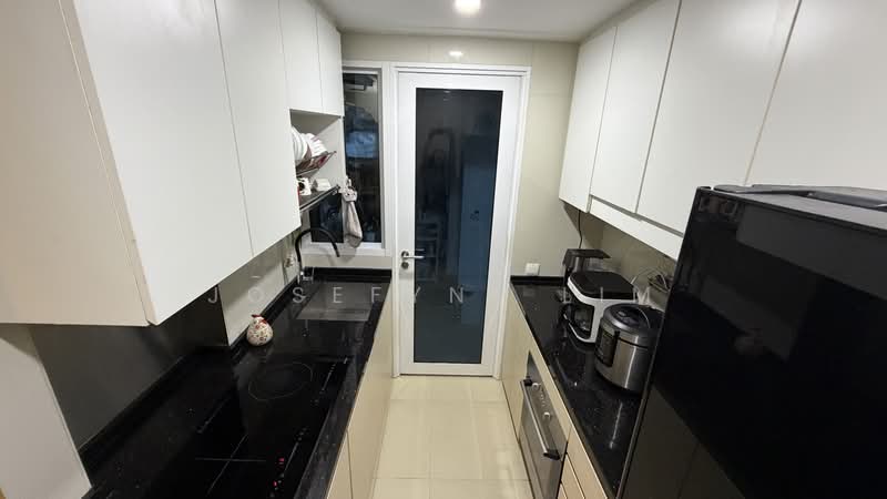 The Tampines Trilliant, 21 Tampines Central 7, 3 Bedrooms, 1,378 sqft, Executive Condominium For Sale, by Josefyne Lim, 500219215 - Kitchen - PropertyGuru.com.sg