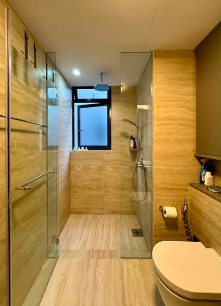 Parc Greenwich, 37 Fernvale Lane, Room Rental, 250 sqft, Executive Condominium For Rent, by Desmond Soh, 500219228 - Bathroom - PropertyGuru.com.sg
