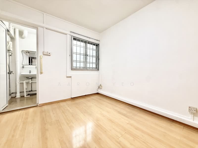 333 Ang Mo Kio Avenue 1, 333 Ang Mo Kio Avenue 1, 2 Bedrooms, 732 sqft, HDB Flat For Sale, by Aaron Yeo, 500219229 - Bathroom - PropertyGuru.com.sg