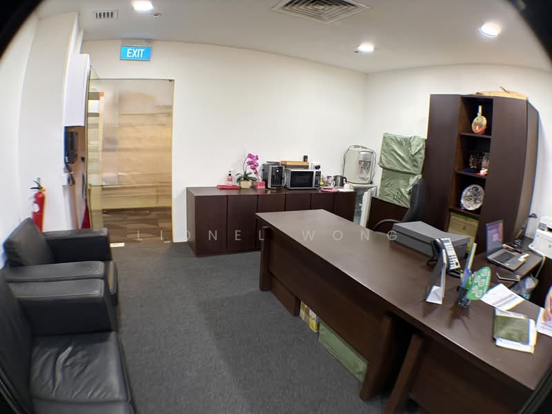 The Plaza, 7500A Beach Road, Beach Road / Bugis / Rochor, 398 sqft, Office For Sale, by Lionel Wong, 500219240 - CommercialGuru.com.sg