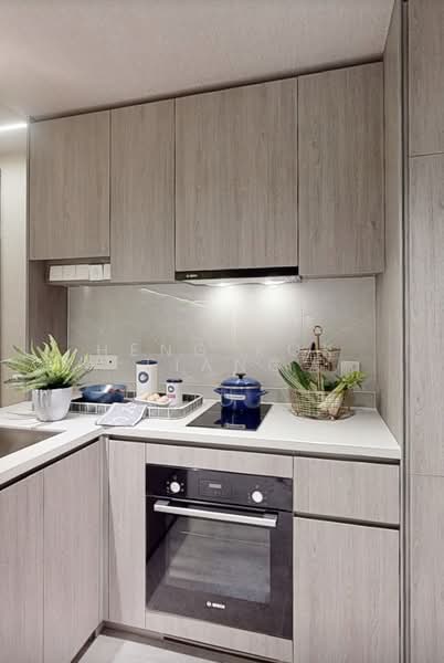 The LakeGarden Residences, 82 Yuan Ching Road, 2 Bedrooms, 678 sqft, Condominium For Sale, by Heng Kok Liang, 500219263 - Kitchen - PropertyGuru.com.sg