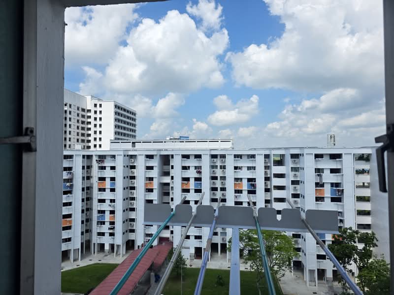 114 Yishun Ring Road, 114 Yishun Ring Road, 3 Bedrooms, 1,119 sqft, HDB Flat For Sale, by PN. Vijay, 500219283 - Exterior - PropertyGuru.com.sg