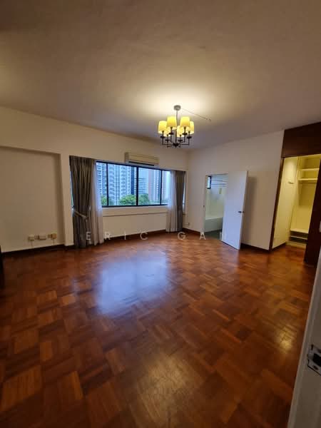 The Cairnhill, 4 Cairnhill Rise, 4 Bedrooms, 2,788 sqft, Apartment For Rent, by Eric Gan, 500219285 - Master Room - PropertyGuru.com.sg