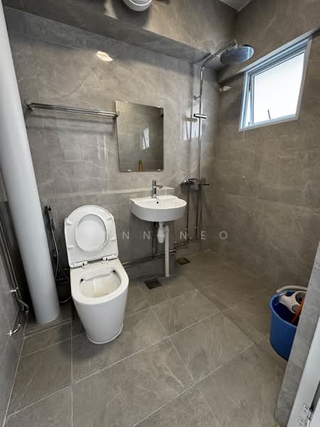 558 Pasir Ris Street 51, 558 Pasir Ris Street 51, Room Rental, 120 sqft, HDB Flat For Rent, by Jann Neo, 500219293 - Bathroom - PropertyGuru.com.sg