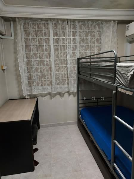 327 Bukit Batok Street 33, 327 Bukit Batok Street 33, Room Rental, 107 sqft, HDB Flat For Rent, by George Foo, 500219299 - Bedroom - PropertyGuru.com.sg