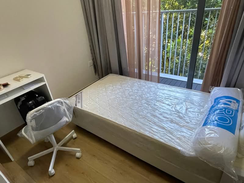 Coco Palms, 27 Pasir Ris Grove, Pasir Ris / Tampines, 3 Bedrooms, 1,098 sqft, Condominium For Sale, by Yvone Wee 黄惠霞, 500219303 - Bedroom - PropertyGuru.com.sg