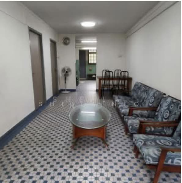 17 Lorong 7 Toa Payoh, 17 Lorong 7 Toa Payoh, 3 Bedrooms, 829 sqft, HDB Flat For Sale, by Sheila Neo, 500219307 - Living Room - PropertyGuru.com.sg