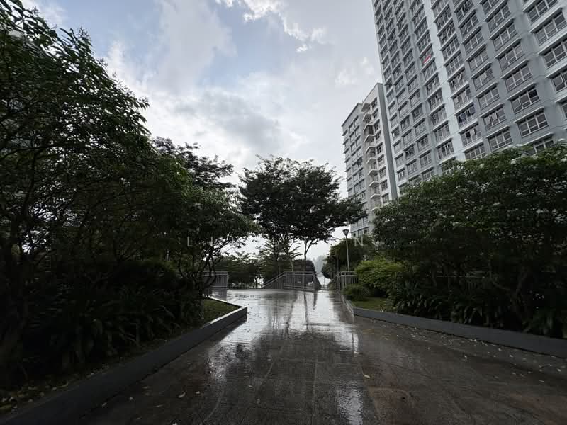 323D Sumang Walk, 323D Sumang Walk, 3 Bedrooms, 1,216 sqft, HDB Flat For Sale, by Lily Tan, 500219309 - Exterior - PropertyGuru.com.sg