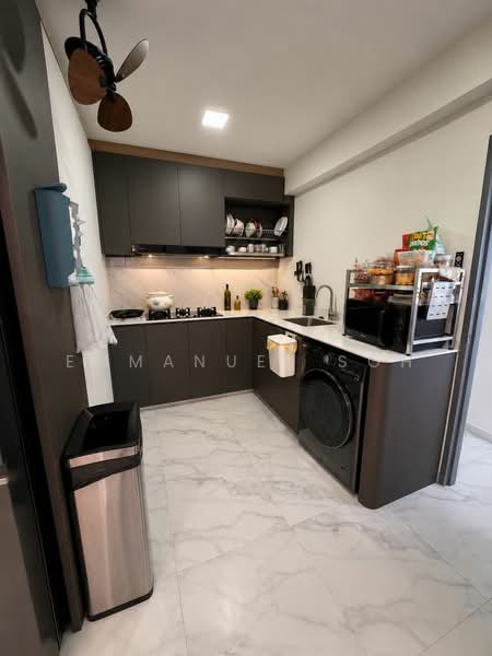 Lagoon View, 5000L Marine Parade Road, 3 Bedrooms, 1,647 sqft, Apartment For Sale, by Emmanuel Soh, 500219313 - Kitchen - PropertyGuru.com.sg
