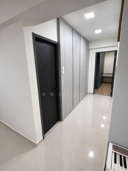 Lagoon View, 5000L Marine Parade Road, 3 Bedrooms, 1,647 sqft, Apartment For Sale, by Emmanuel Soh, 500219313 - Corridor - PropertyGuru.com.sg