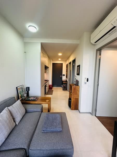 One Meyer, 1 Meyer Place, 2 Bedrooms, 614 sqft, Condominium For Sale, by Marcus Fan, 500219316 - Living Room - PropertyGuru.com.sg