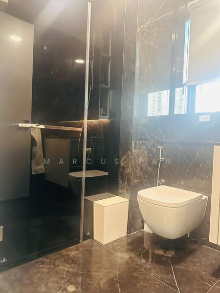 One Meyer, 1 Meyer Place, 2 Bedrooms, 614 sqft, Condominium For Sale, by Marcus Fan, 500219316 - Bathroom - PropertyGuru.com.sg