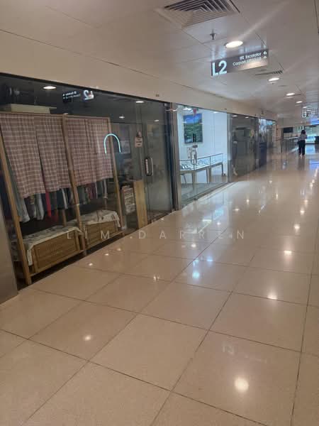 International Plaza, 10 Anson Road, 290 sqft, Mall Shop For Rent, by Lim Darren, 500219320 - Corridor - CommercialGuru.com.sg