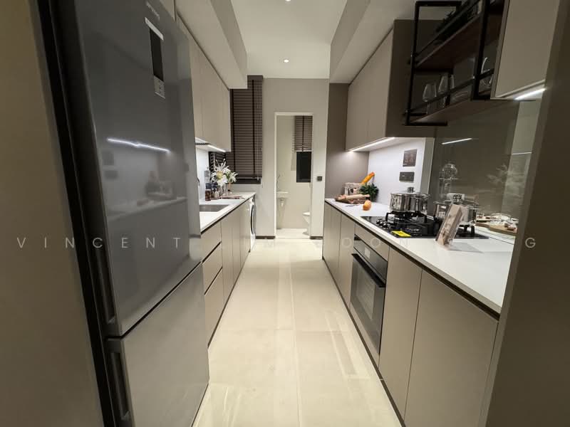 The Sen, De Souza Avenue, 3 Bedrooms, 1,109 sqft, Condominium For Sale, by Vincent Lim Boon Seng, 500219325 - Kitchen - PropertyGuru.com.sg