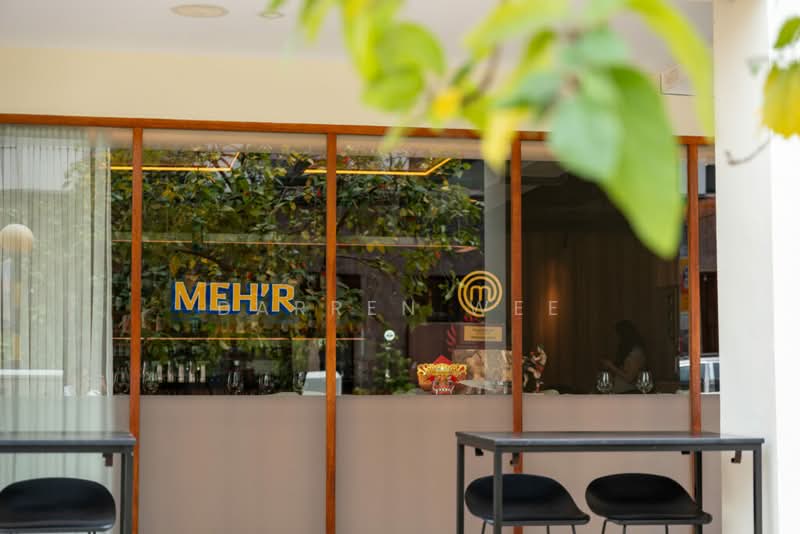 Clarke Quay L1 Shophouse - F&B / Retail / Salon, Clarke Quay / Circular Rd / New Bridge Rd, 619 sqft, Food & Beverage For Rent, by Darren Wee, 500219335 - CommercialGuru.com.sg