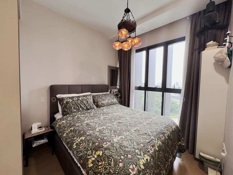 Midwood, 8 Hillview Rise, 3 Bedrooms, 990 sqft, Condominium For Sale, by Roselynn Ahmad, 500219356 - Bedroom - PropertyGuru.com.sg