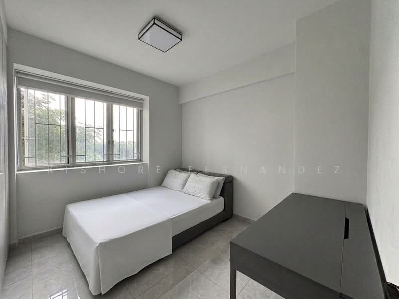 Whitewater, 31 Pasir Ris Street 72, 3 Bedrooms, 1,206 sqft, Executive Condominium For Sale, by Kishore Fernandez, 500219380 - Common Bedroom 2 - PropertyGuru.com.sg