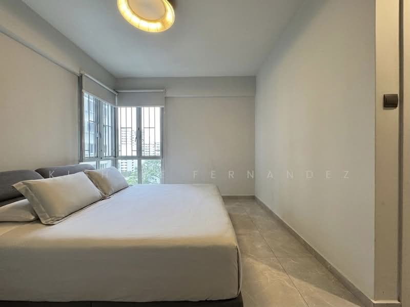 Whitewater, 31 Pasir Ris Street 72, 3 Bedrooms, 1,206 sqft, Executive Condominium For Sale, by Kishore Fernandez, 500219380 - Master Bedroom - PropertyGuru.com.sg