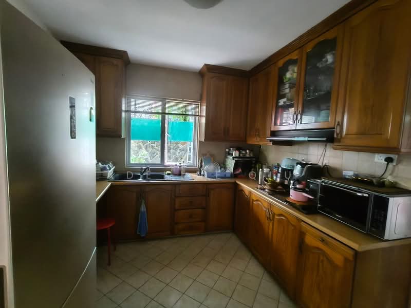 Pisang emas, , Room Rental, 140 sqft, Semi-Detached House For Rent, by Adeline Qiu, 500219381 - Kitchen - PropertyGuru.com.sg