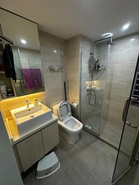 Pandan valley, , Room Rental, 100 sqft, Condominium For Rent, by Adeline Qiu, 500219386 - Bathroom - PropertyGuru.com.sg