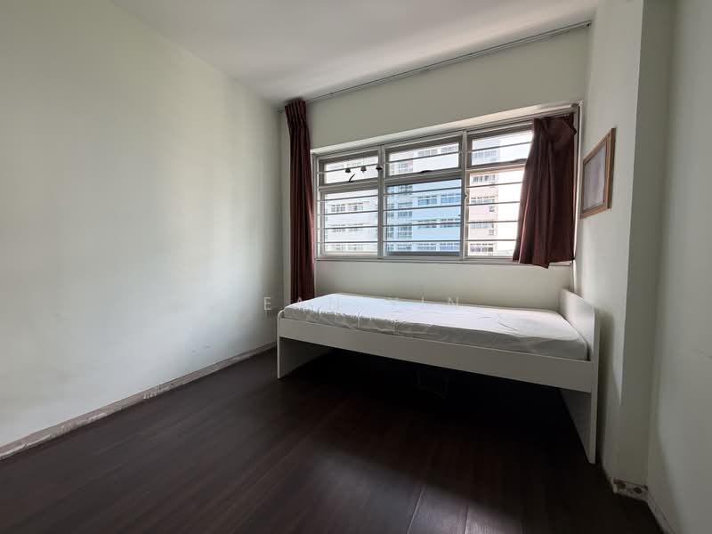 51 Strathmore Avenue, 51 Strathmore Avenue, 3 Bedrooms, 1,184 sqft, HDB Flat For Rent, by Sean Yin, 500219388 - Bedroom - PropertyGuru.com.sg