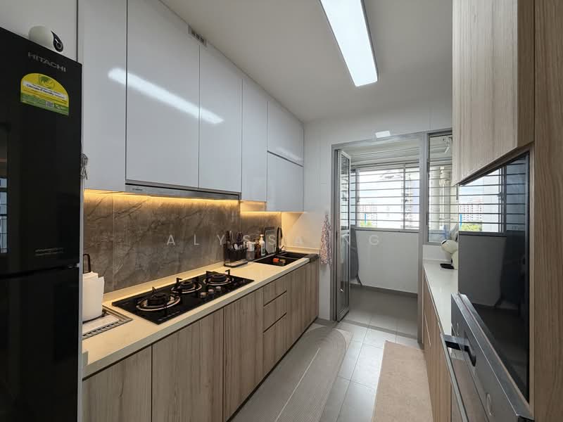 222A Bedok North Drive, 222A Bedok North Drive, 3 Bedrooms, 1,001 sqft, HDB Flat For Sale, by Alyssa Ng, 500219389 - Kitchen - PropertyGuru.com.sg
