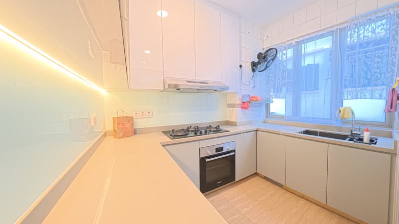 D'Manor, Tanah Merah Kechil Avenue, 4 Bedrooms, 2,850 sqft, Terraced House For Rent, by Lo Steven Agent, 500219391 - Kitchen - PropertyGuru.com.sg