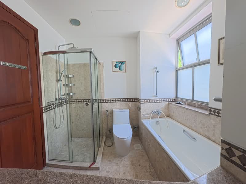 D'Manor, Tanah Merah Kechil Avenue, 4 Bedrooms, 2,850 sqft, Terraced House For Rent, by Lo Steven Agent, 500219391 - PropertyGuru.com.sg