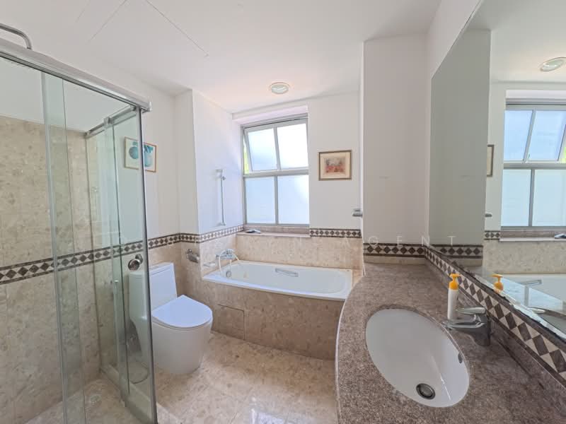 D'Manor, Tanah Merah Kechil Avenue, 4 Bedrooms, 2,850 sqft, Terraced House For Rent, by Lo Steven Agent, 500219391 - PropertyGuru.com.sg