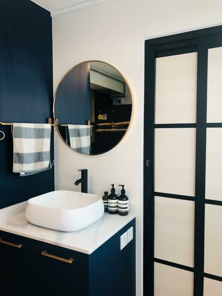 168 Stirling Road, 168 Stirling Road, 2 Bedrooms, 645 sqft, HDB Flat For Sale, by Amber Neo, 500219398 - Bathroom - PropertyGuru.com.sg