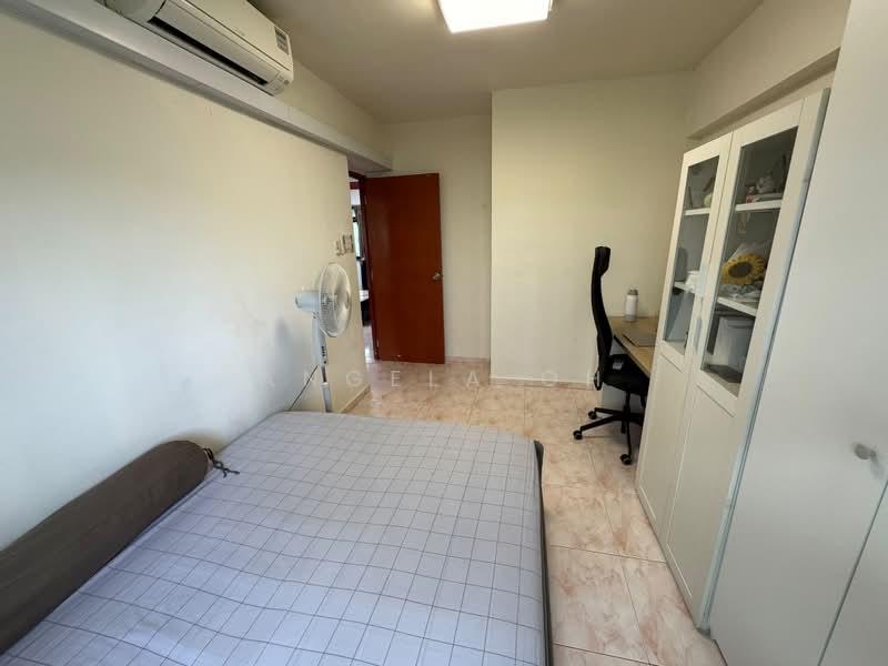 304A Anchorvale Link, 304A Anchorvale Link, 3 Bedrooms, 969 sqft, HDB Flat For Sale, by Angela Oh, 500219403 - Bedroom - PropertyGuru.com.sg