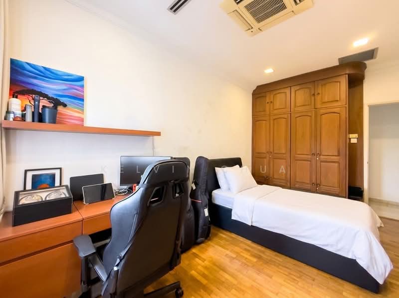 The Summit, 459 Upper East Coast Road, 3 Bedrooms, 1,249 sqft, Condominium For Sale, by Kelvin Chua, 500219408 - Bedroom - PropertyGuru.com.sg