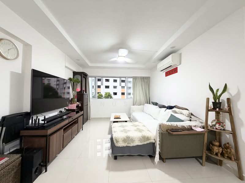 772 Bedok Reservoir View, 772 Bedok Reservoir View, 3 Bedrooms, 1,238 sqft, HDB Flat For Sale, by Vernus Lou, 500219411 - Living Room - PropertyGuru.com.sg