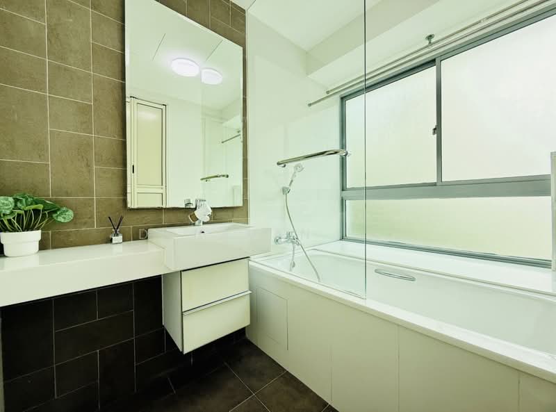 Botannia, 27 West Coast Park, Room Rental, 130 sqft, Condominium For Rent, by Donavan Lai, 500219424 - Bathroom - PropertyGuru.com.sg