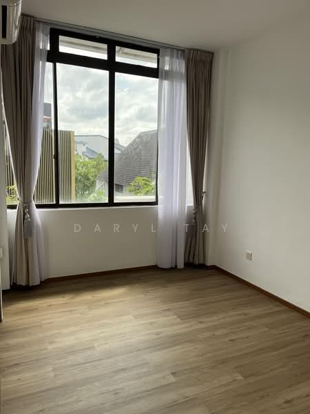 Dynasty Garden Court 2, 271 - 291 Sixth Avenue, 2 Bedrooms, 1,044 sqft, Condominium For Sale, by Daryl Tay, 500219428 - Bedroom 2 - PropertyGuru.com.sg