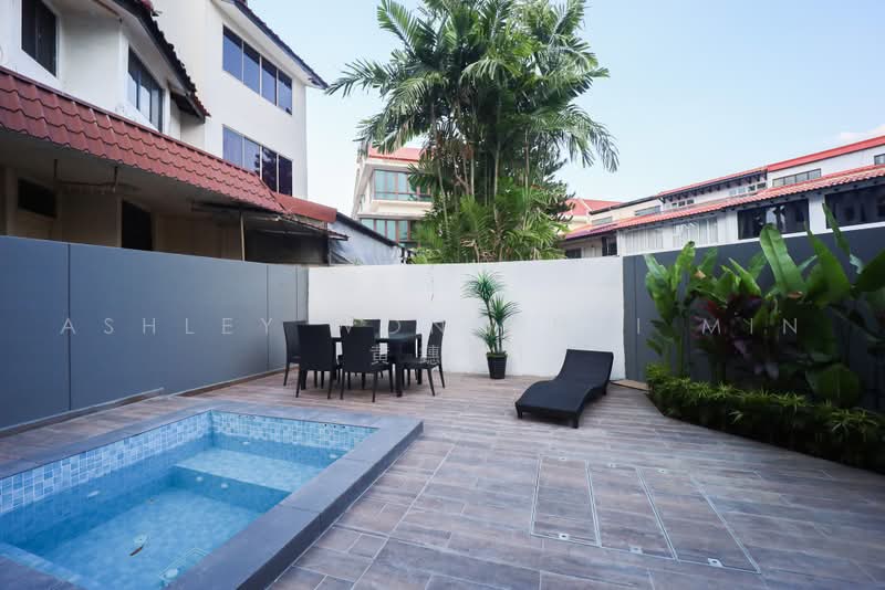 MOVE-IN READY! Brand New Corner Terrace @ Jalan Selamat / Kembangan, Jalan Selamat Kembangan Jalan Senang Jalan Paras Jalan Krian, 5 Bedrooms, 6,785 sqft, Corner Terrace For Sale, by Ashley Wong Hui Min (黄鏸慜), 500219439 - Exterior - PropertyGuru.com.sg