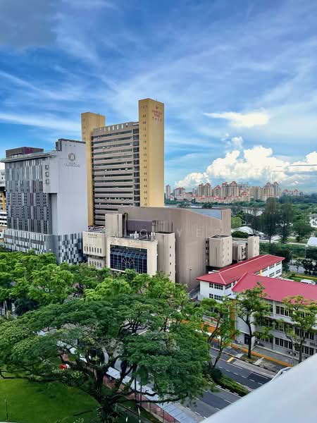 City Gate, 371 Beach Road, Studio, 300 sqft, Apartment For Rent, by Eric Yeo, 500219446 - Exterior - PropertyGuru.com.sg